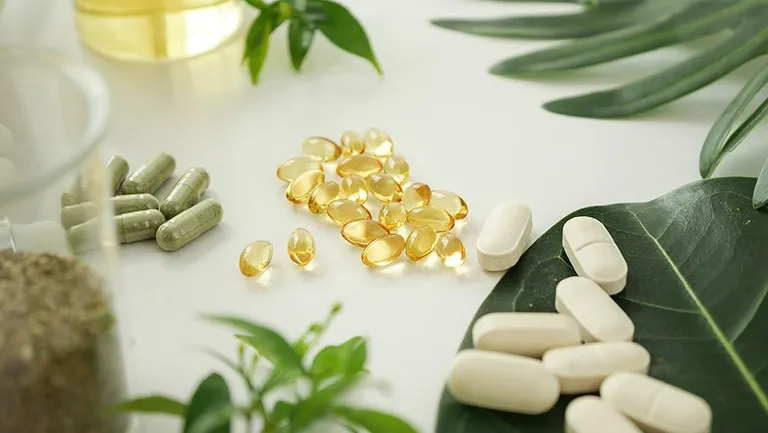 Thực phẩm chức năng là gì? "Con dao hai lưỡi" tiềm ẩn