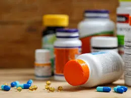 Thực phẩm chức năng có thay thế thuốc không? Sự thật bạn cần biết để bảo vệ sức khỏe